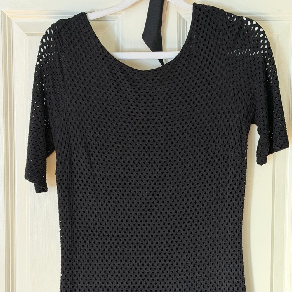 Banana Republic size 4 black mesh overlay Bodycon dress